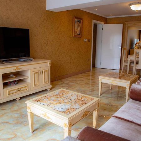 Luxury Apartment 'Rich' Welingrad Zewnętrze zdjęcie