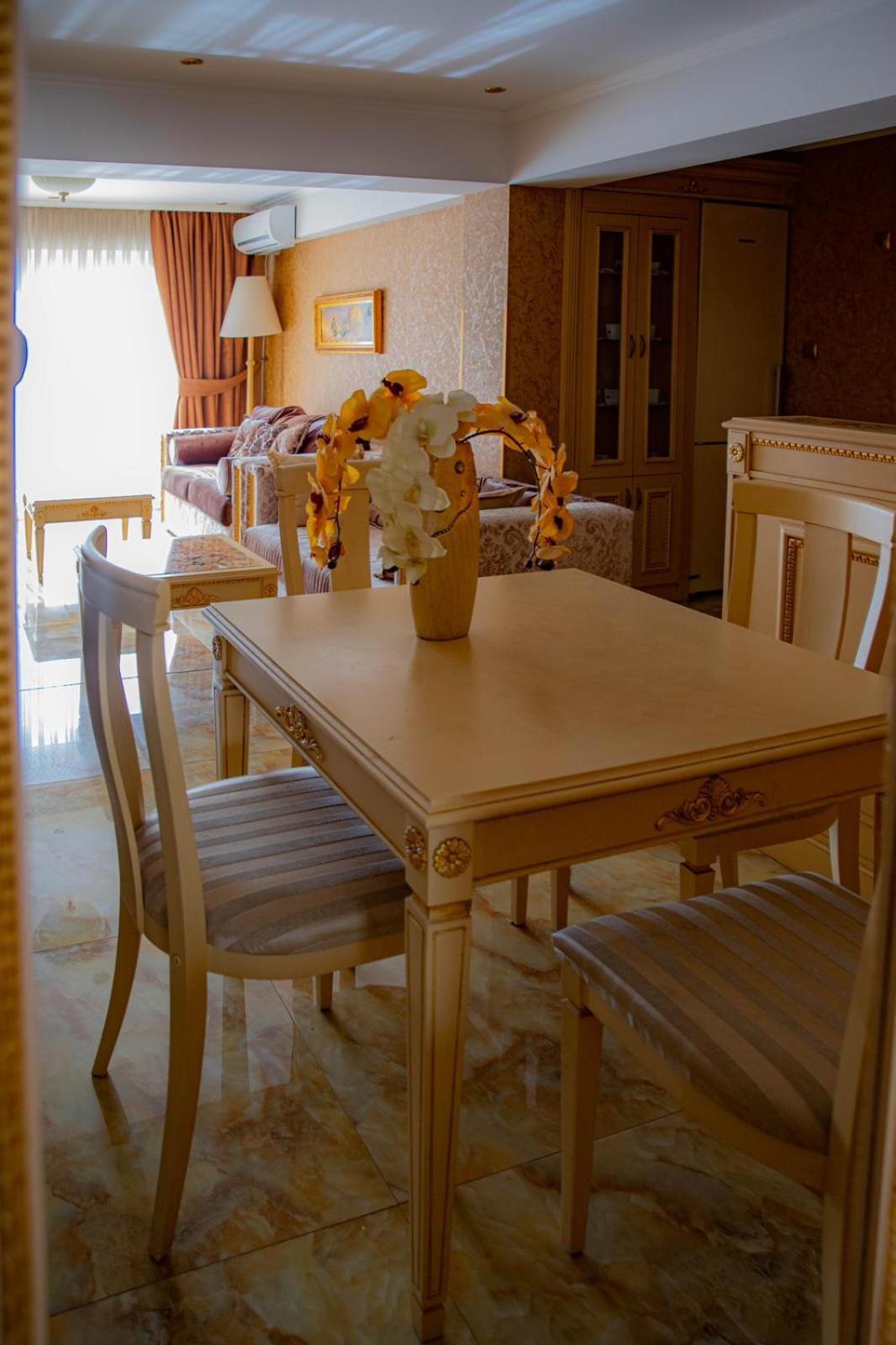 Luxury Apartment 'Rich' Welingrad Zewnętrze zdjęcie
