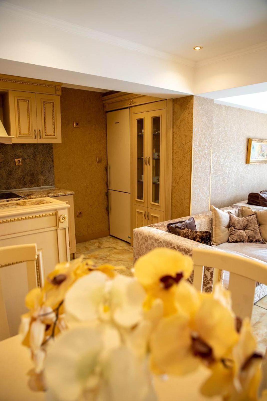Luxury Apartment 'Rich' Welingrad Zewnętrze zdjęcie